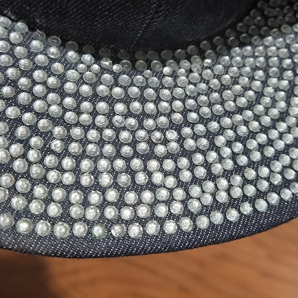 Cap - Picture 3 of 4